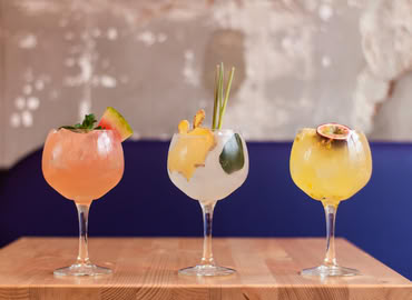 Cocktail Bars