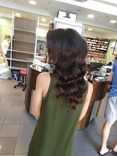 Κομμωτήριο στον Πειραιά Hair Stories
