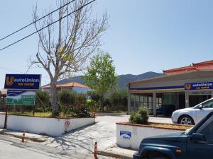 Holiday Car Rental