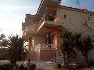 Nastas Apartments