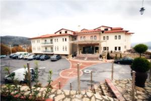 Afkos Grammos Hotel