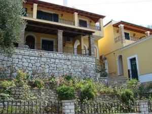 Michalis Complex